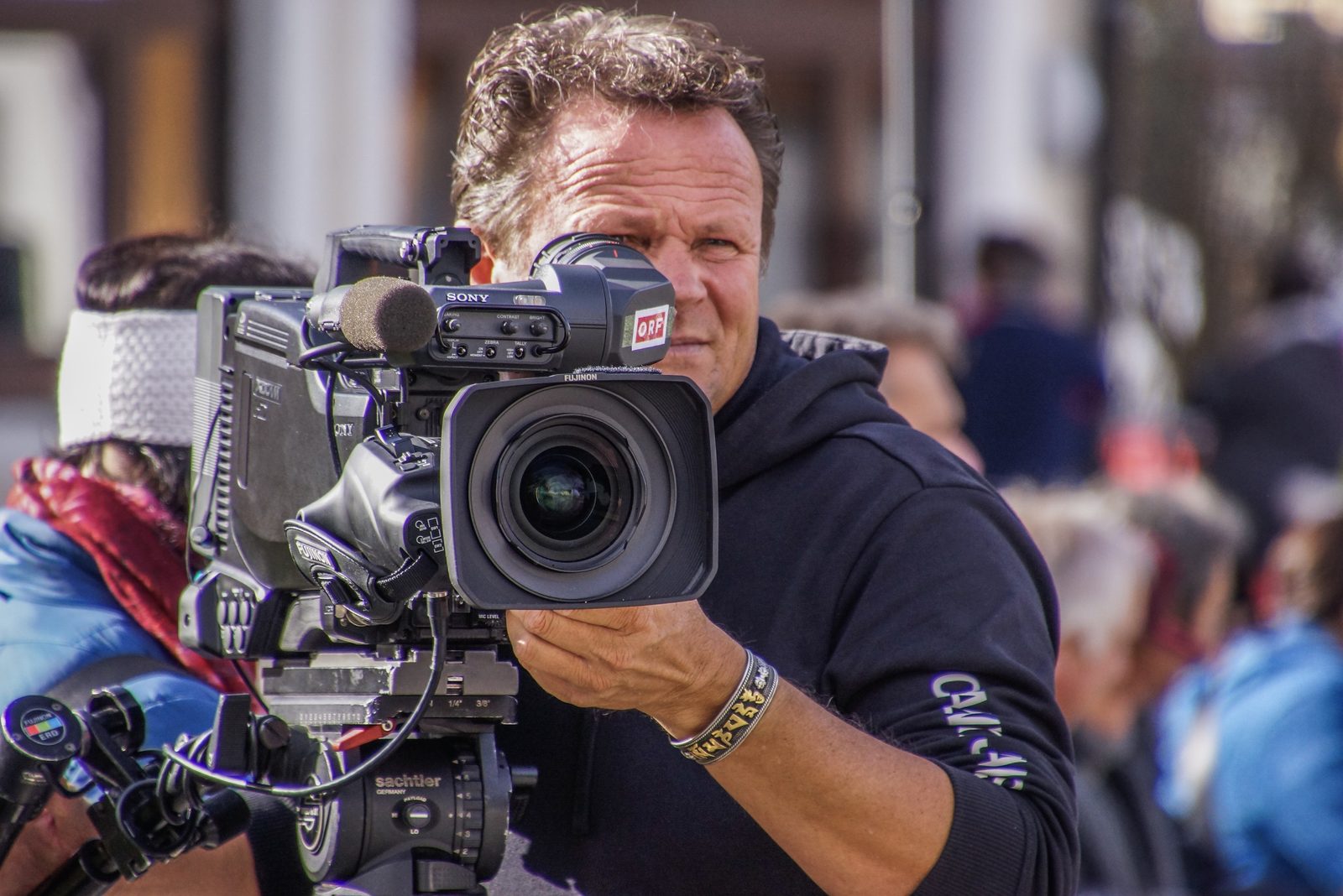 Videocámara profesional para alquiler y producción audiovisual